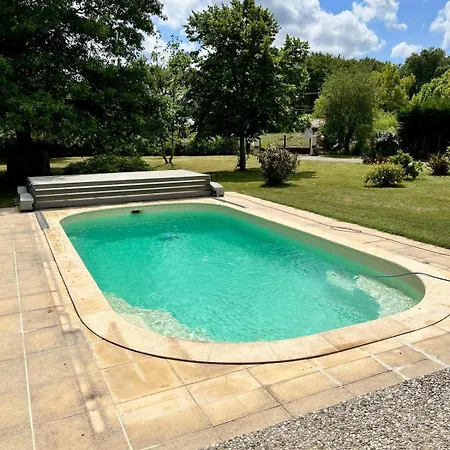 Exceptionnelle Maison Familiale Avec Piscine *