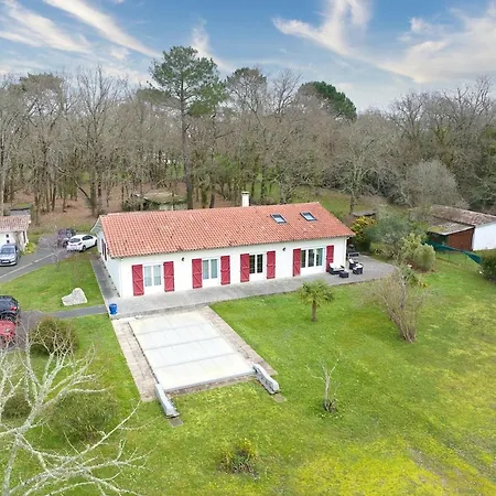 Villa Exceptionnelle Maison Familiale Avec Piscine