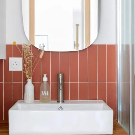 Exceptionnelle Maison Familiale Avec Piscine *