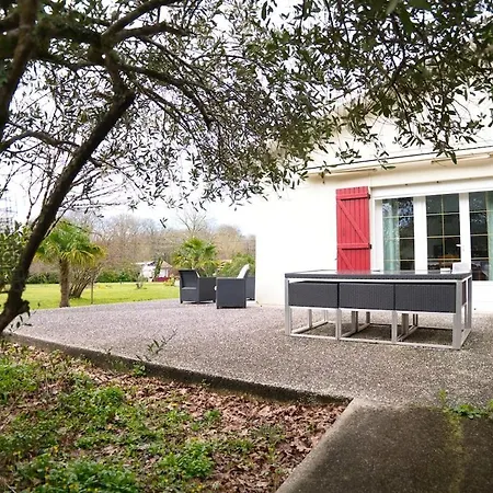 Exceptionnelle Maison Familiale Avec Piscine